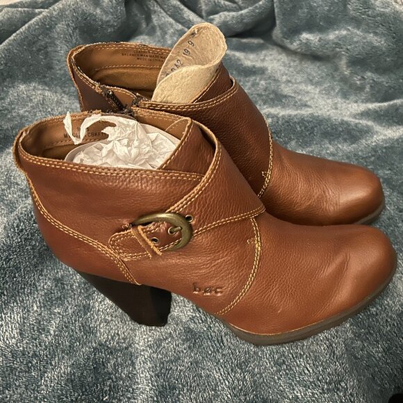 Real leather  BOC booties new- medium brow . Size 9 - Picture 3 of 4